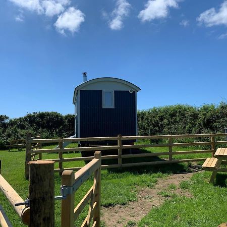 Ewe With A View Sea View Shepherds Huts Breage Ngoại thất bức ảnh